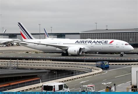 Picture Air France Boeing 787 9 Dreamliner F HRBC