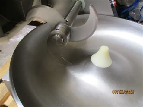 FEUMA FGC 10-2 KUTTER FLEISCHKUTTER CUTTER Tischkutter 11 L , 2 Gang ...