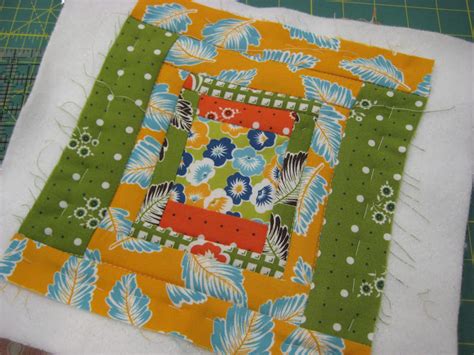 So Sue Scrappy Hot Potholder Tutorial