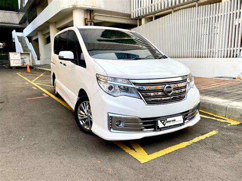 Nissan Serena HWS Autech Panoramic Putih 2017 Mobil Bekas 905005140