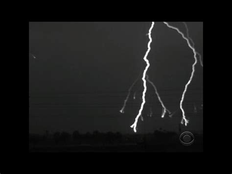 Why Florida Has Become The Lightning Capital Of The Country Youtube