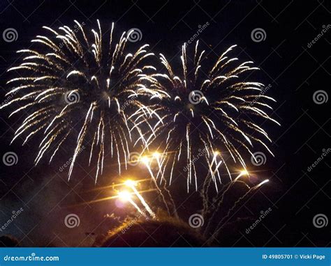 5th November Fireworks Night Stock Image - Image of crowd, display ...