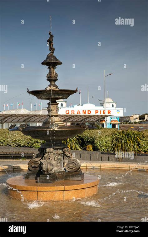 Uk England Somerset Weston Super Mare Seafront Fountain Stock Photo