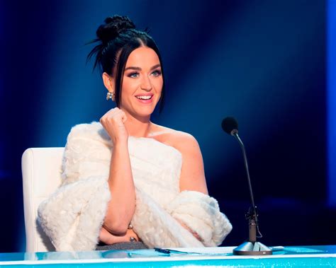 Katy Perry talks 'American Idol' exit, tells replacement 'keep my seat ...