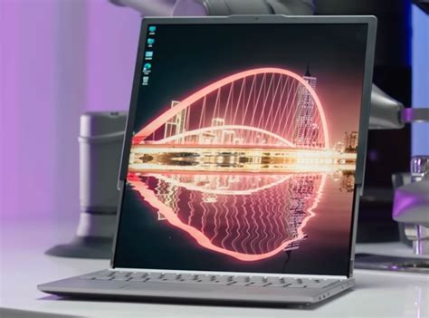Lenovo представила инновационный ноутбук ThinkPad с раздвижным дисплеем ...