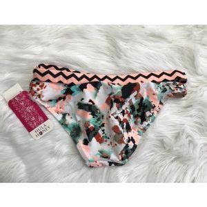 Hula Honey Swim Bikini Bottom Lot Of Wholesale Hula Honey Small