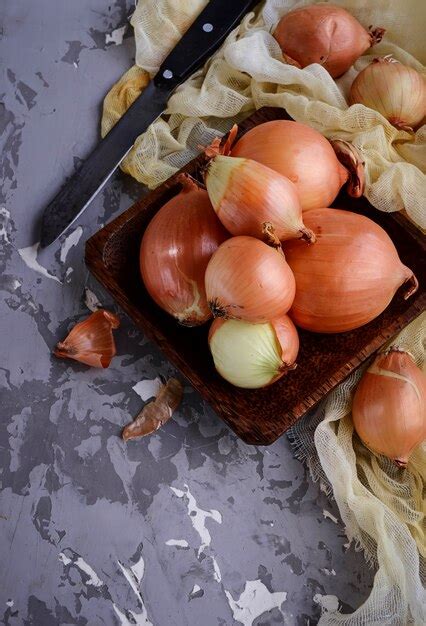 Premium Photo Raw Fresh Onions