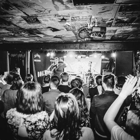 Stream Lúna Pussy Grabs Back by ACM Listen online for free on SoundCloud