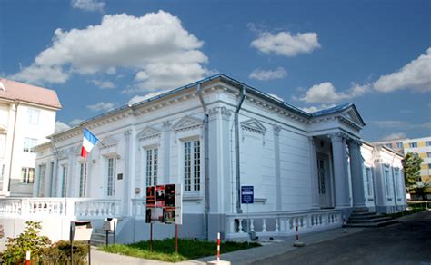 Moment Plin De Istorie La Ia I Institutul Cultural Francez La