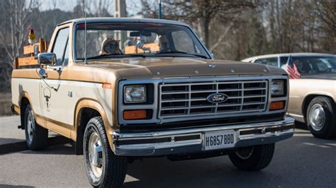 What Are The Bullnose Ford Trucks And What Year Were They Made?