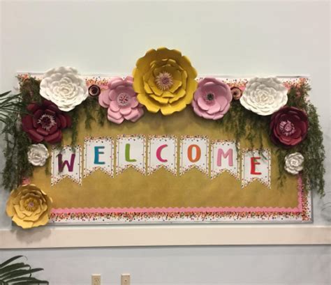 Nylas Crafty Teaching Floral Classroom Theme Decor Ideas