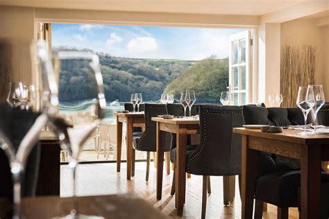 12 Of The Best Places To Eat Out In Fowey Restaurants Cafes Pubs