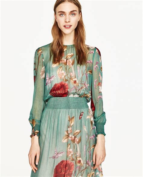 11 Vestidos De Zara Para Primavera Que Estamos Impacientes Por Estrenar Green Long Sleeve