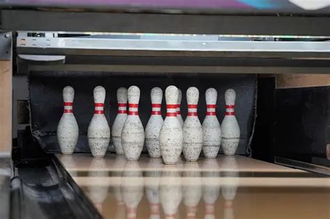technique de bowling  telecharger des images gratuites sur unsplash