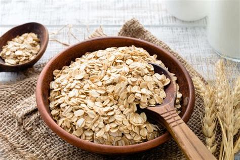 Best Oats Brands In India: Here's a List of The Top Oats Brands