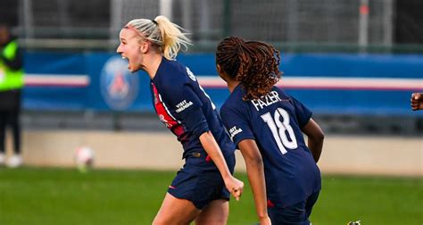 PSG F Le Magnifique But De Groenen Pour Arracher La Victoire Contre