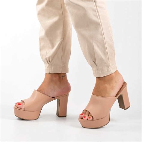 Tamanco Salto Grosso Marjorie Nude