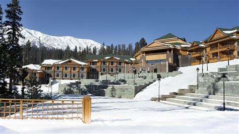 Best Ski Resorts In India | Luxury Villa Stays Near Them - Lohono Stays ...