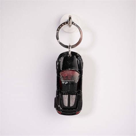 2008 Hot Wheels Porsche Carrera GT Keychain DRIWEN