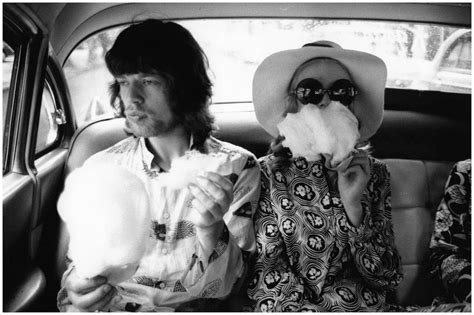 Mick Jagger and Marianne Faithful's Relationship in 37 Rare Photos ...