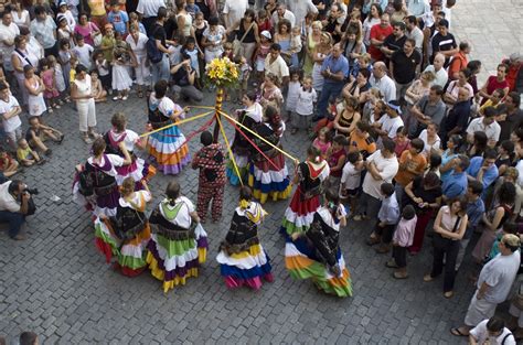 Les Danses