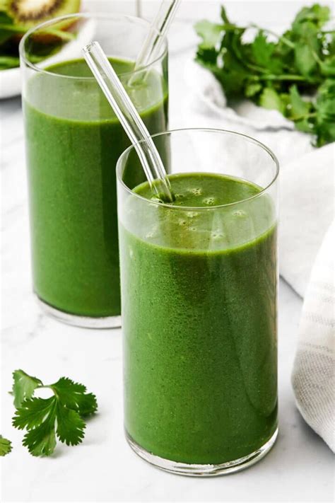 Cilantro Smoothie Downshiftology