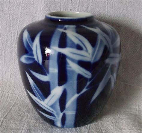 Vintage Ginger Jar Vase Flow Blue Cobalt Bamboo Semi Transluscent