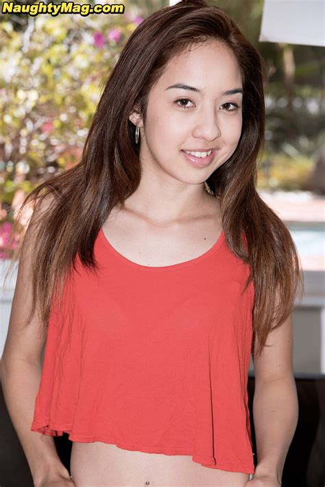 Amateur Hottie Mila Jade Gets Stripped By Her Man Photos