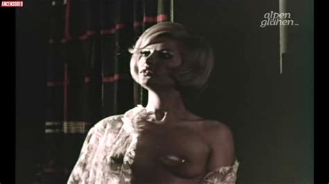 Naked Flavia Keyt In Graf Porno And His Girls