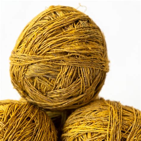 Пряжа из конопли, 100гр — 490 руб.