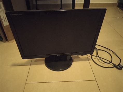 LCD Monitor LG Flatron W2242T-PF