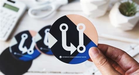 Custom circle & round magnets | Sticker Mule