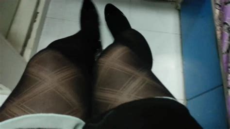 Black Patent Pumps With Pantyhose Teaser Gay Man Porn Feat Kit XHamster