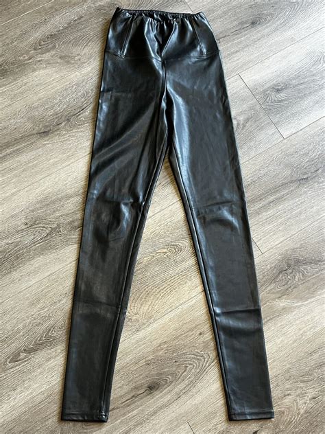 Wilfred Free Aritzia Faux Black Leather Leggings Size Gem