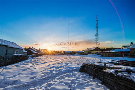 Winter Sunset In Arctic Village Picture And HD Photos | Free Download On Lovepik