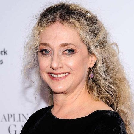 How Much Carol Kanes Net Worth In 2020?, Is She Married?, Know About