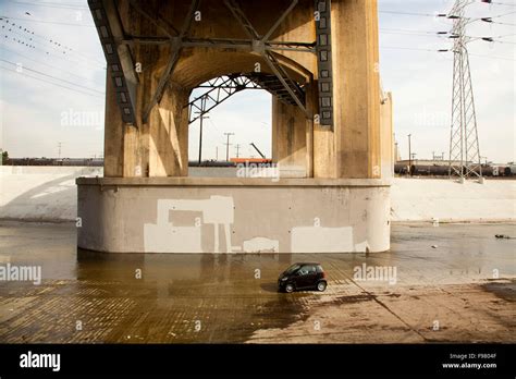 Los Angeles River Bridge Hi Res Stock Photography And Images Alamy