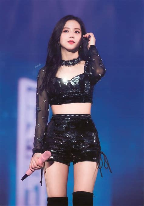 Blackpink Member Jisoo’s Best Fashion Moments