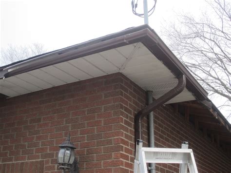 Toronto Eavestroughing Soffit Fascia Leaf Solution And Leds