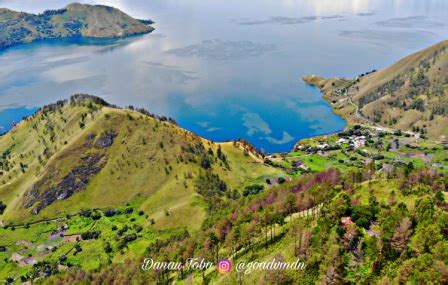 5 HARI 4 MALAM LAKE TOBA SAMOSIR ISLAND – Go Adventure