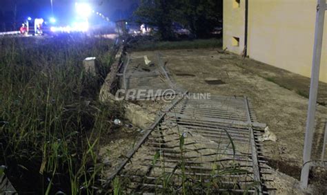 Grave Incidente Nella Notte A Santo Stefano Ferito Un Ragazzo