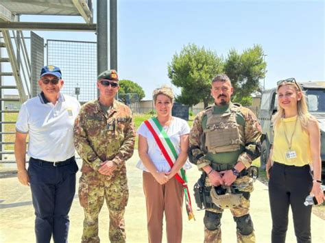 Vasto Omaggia La Brigata Marina San Marco Di Brindisi Ed Il Comandante