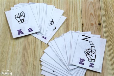 Free Printable Flashcards: Sign Language Alphabet Flashcards