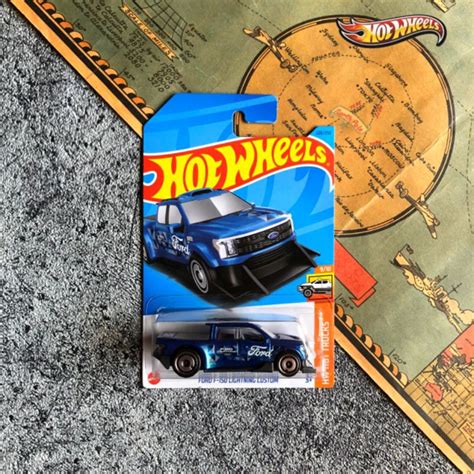 Jual HKG66 Hot Wheels Regular Ford F 150 Lightning Custom Blue Mainan Mobil Balap Shopee