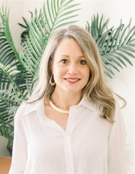 Professional Background and Profile of Kimberly Norris 2