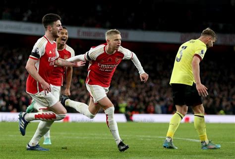 Zinchenko Must Lose His Starting Spot To Timber When Arsenal Visit