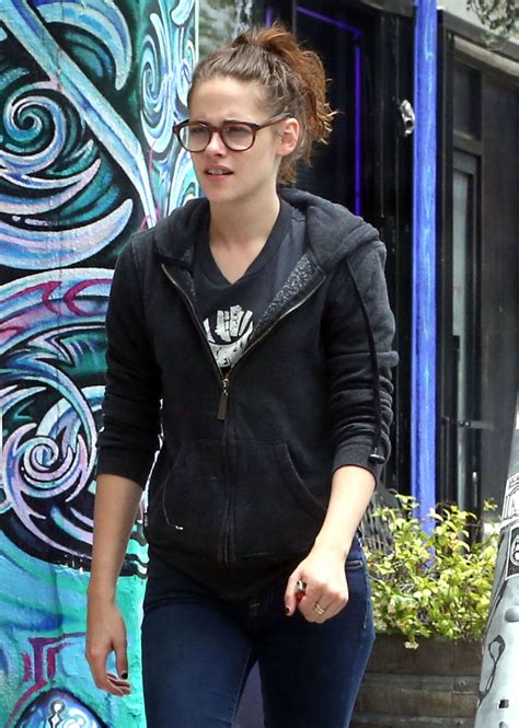 Kristen Stewart Out In La 19 Gotceleb