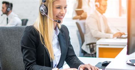how to become a call center agent