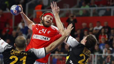 Handball EM Dänemark gewinnt gegen Spanien DER SPIEGEL