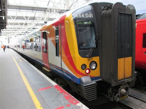 Emu Class 444 Electric Multiple Units Desiro Uk Siemens Emus South West Trains Images Photos